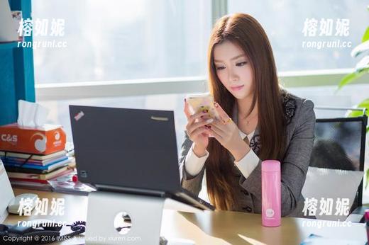 IMiss爱蜜社 - 美到窒息的江欢欢fon泳衣全套：谁说夏天不能撩人？