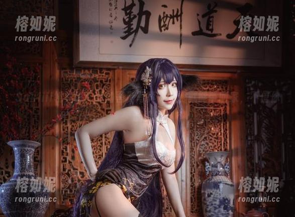 Sakiiii翎柒说：我的吾妻写真，免费就能带回家，不信你试试！