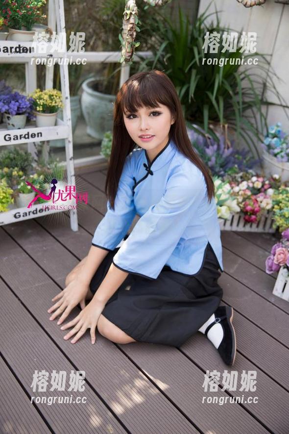 UGirls尤果网 - 在线唐溪若，丝袜时刻就是心动时刻！