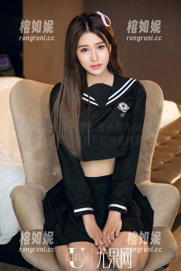 UGirls尤果网 - 赞！张小西Ann泳装照免费分享，阳光下的性感风景！