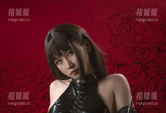 2BA2COS特辑：Uki雨季里不为人知的图册故事！
