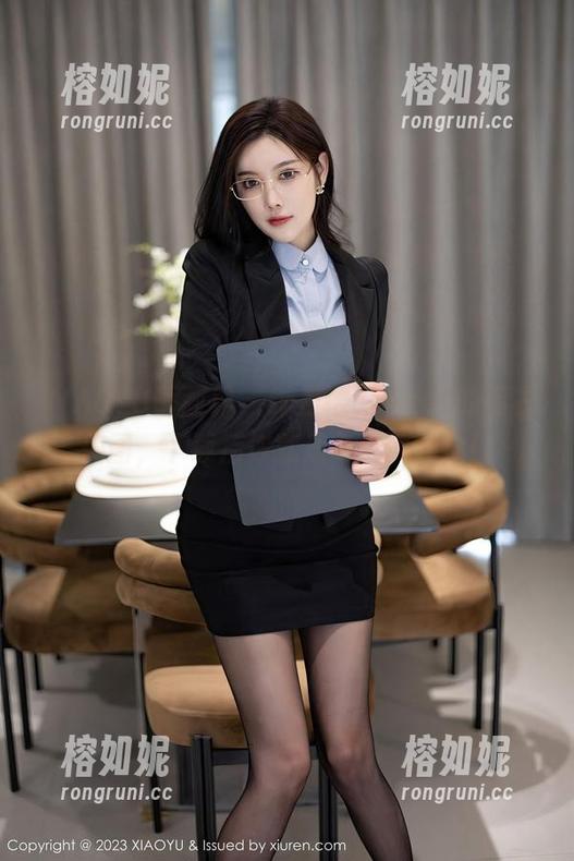 XIAOYU语画界 - 绯月樱cherry的毛衣美图，下载后你就是冬天的女神！