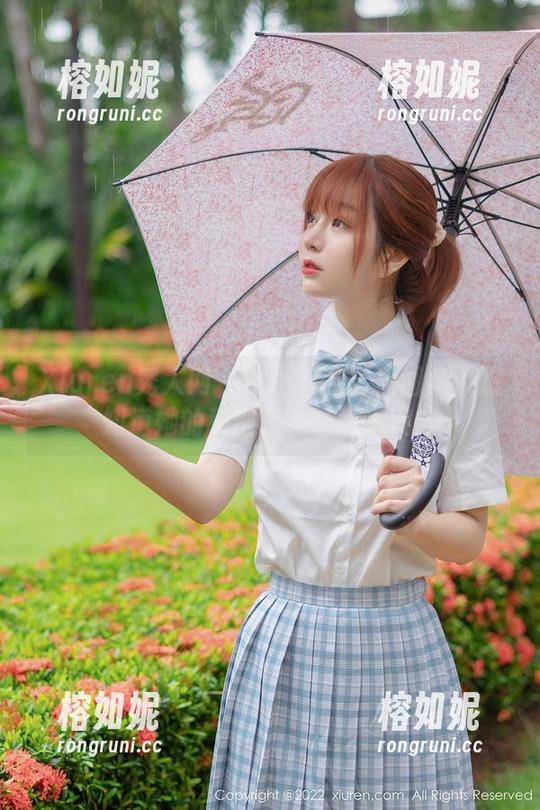 Xiuren秀人网 - 岁小岁的私房图集：想知道她的秘密吗？诚意满满！