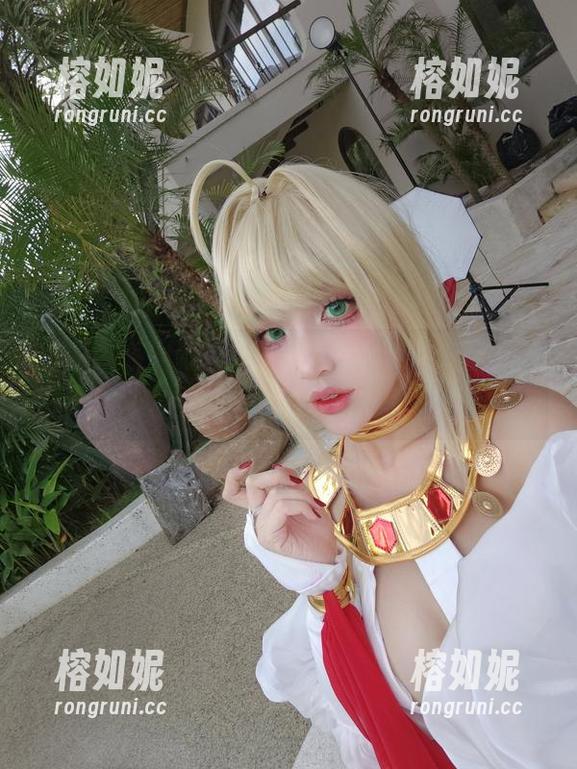 美图来袭！新鲜出炉的puypuy资源，南丁格尔万圣礼装等你发现！