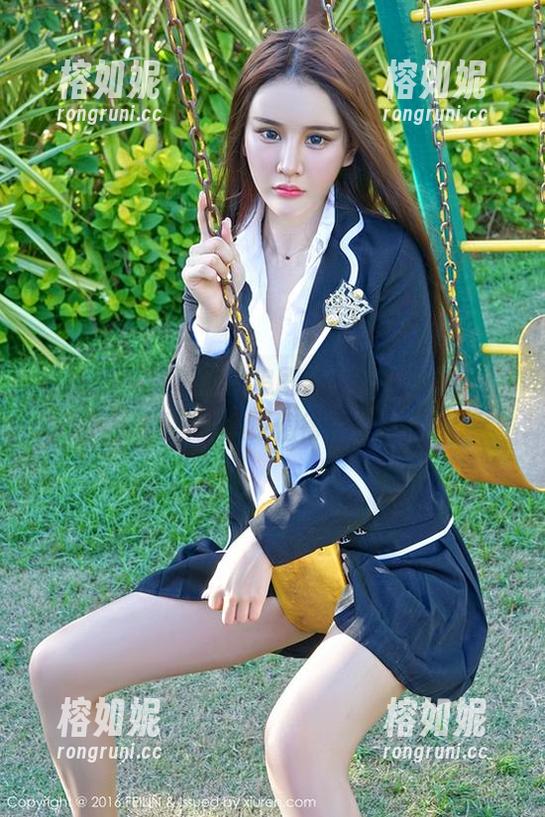 嗲囡囡 - 叫停你的追剧，李筱乔jo的水手服写真集更值得下载！