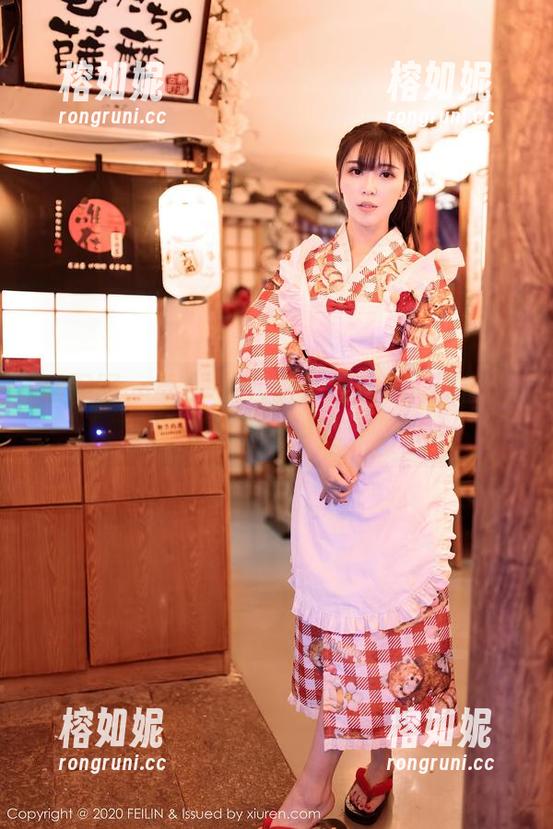 嗲囡囡 - 章芃芃的校服在线放送，原图就是青春的诗篇！