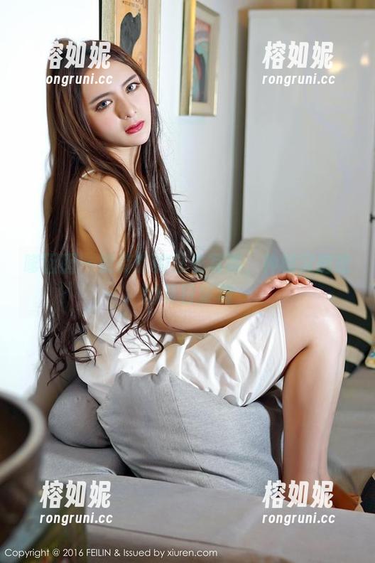 嗲囡囡 - 贾诗晗的泳衣写真，神秘又随意的夏日梦境