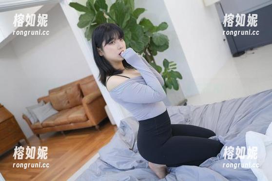 宋哈娜(송하나)在线展示：长腿合集，快来围观！