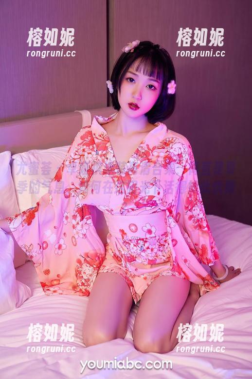 尤蜜荟 - 卓娅祺泳装高清合集：简直是夏季的气息，如何在这阳光下活得如此优雅？
