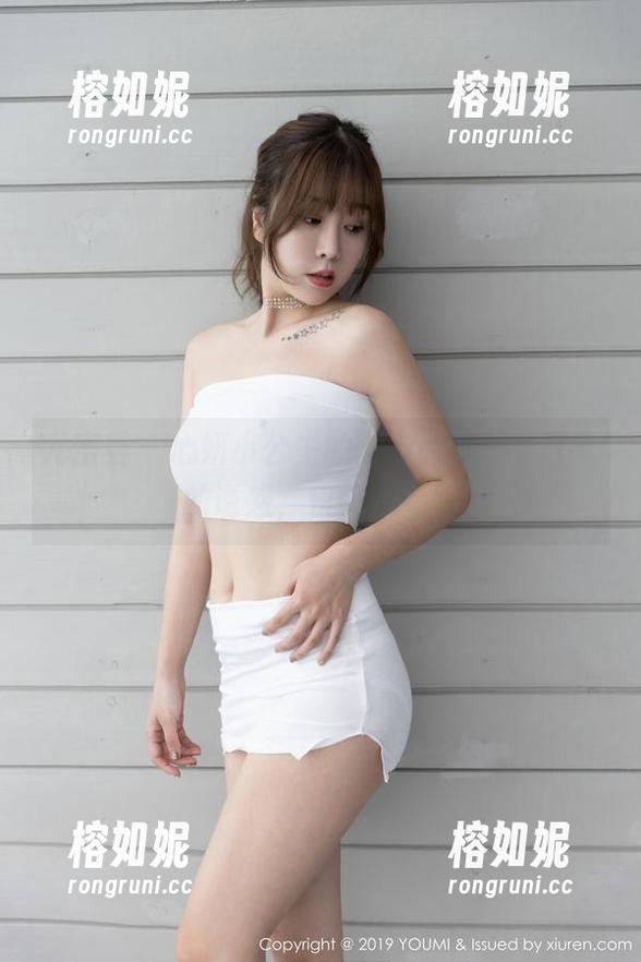 尤蜜荟 - 心妍小公主的女友图册，不收费的诱惑，快来获取！