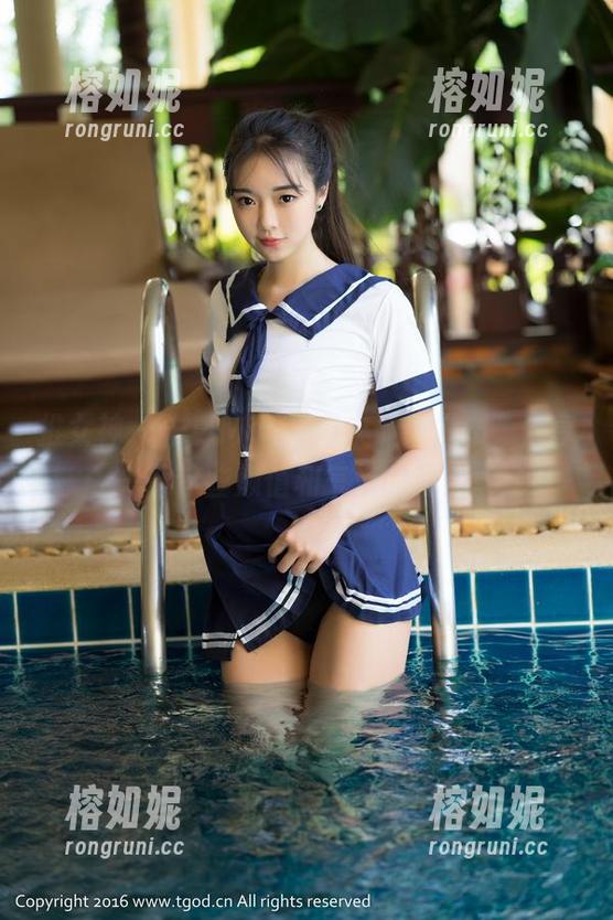 推女神 - 朱赢Molly内衣最新发布，分享一下这些颜值和气场的背后。