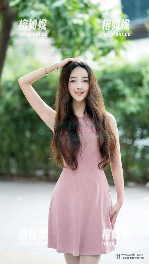 推女郎 - 亲历吻熙的定制写真：女王气息扑面而来，简直让人心动！