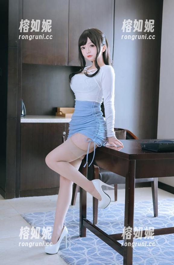 日奈娇的无圣光合集——柊舞缇娜，简直是低调的魅惑，没法抵抗！