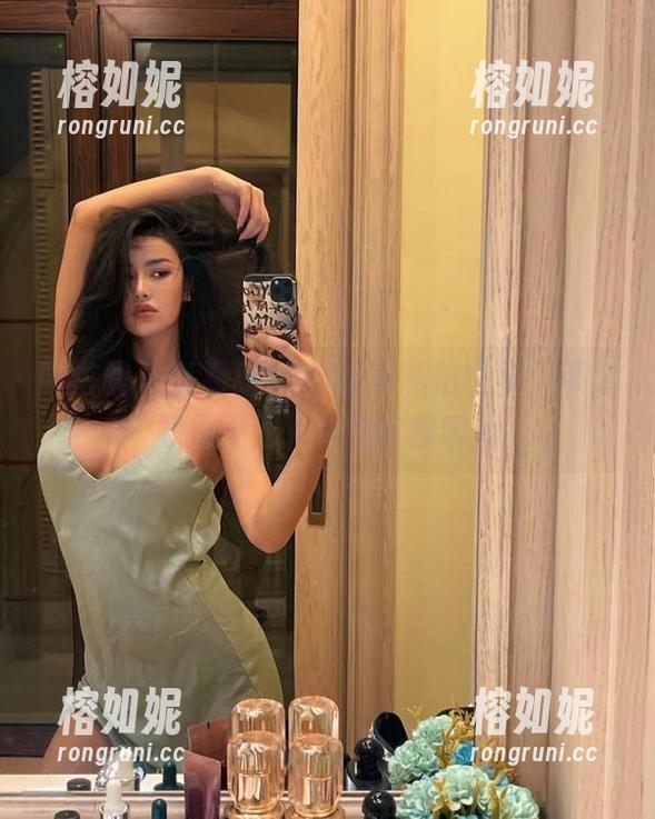 微密圈 - 李嘉欣97的居家私拍图集，带你窥探不为人知的安静瞬间