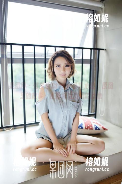 果团网 - 何梦兮Stacy-吊带心经：原图里的故事，资源背后满满的心意