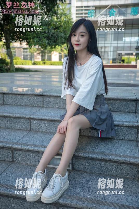梦丝女神 - 灵唯私拍：当花嫁遇上懒癌——谁说结婚就不能懒洋洋呢？