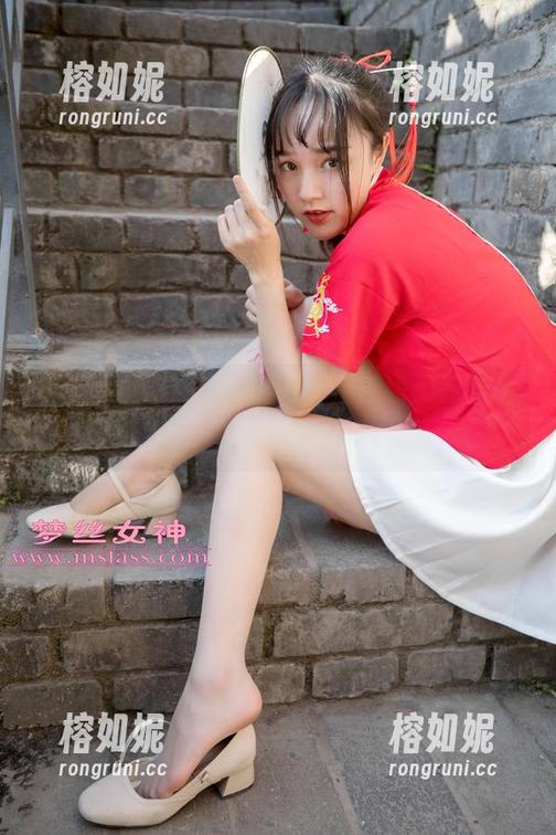梦丝女神 - 玥玥的白色空间在线：美图加持，小心你的心脏！