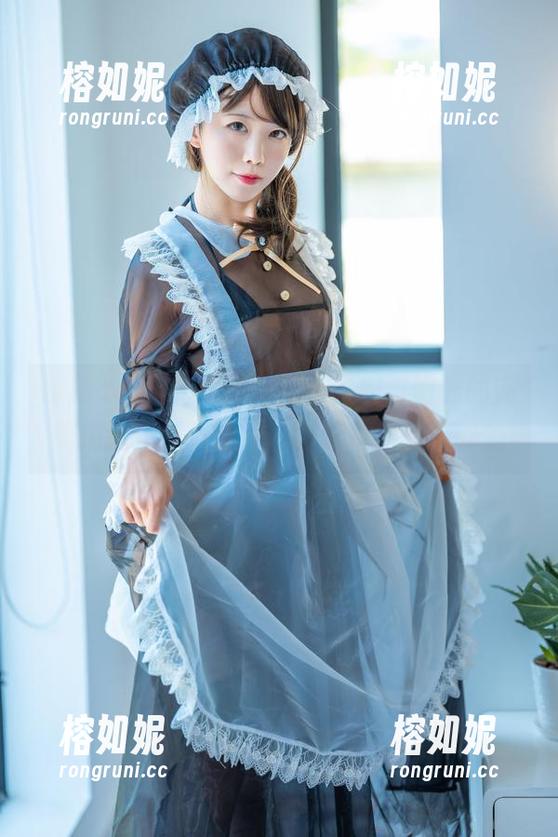 水淼aqua的私房图集：内衣与阳光的完美相遇，难道我也能有这样的肌肤吗？