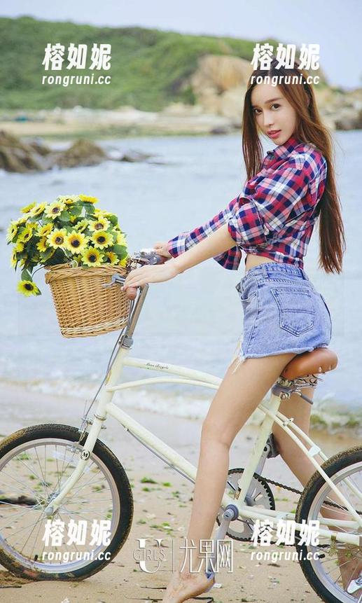 爱尤物 - 更新大揭秘，童倩的女仆写真让人心动不已