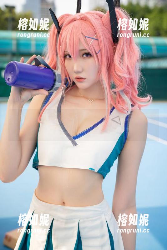 水手服+瓜希酱=梦幻合集！不点开你就亏了，快来网盘拿！