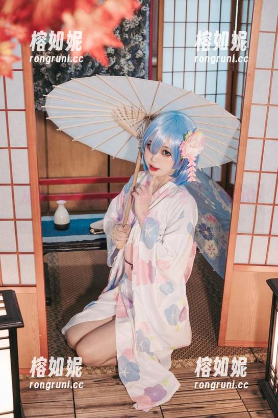 从神沢永莉校服看青春：一份不一样的作品合集！