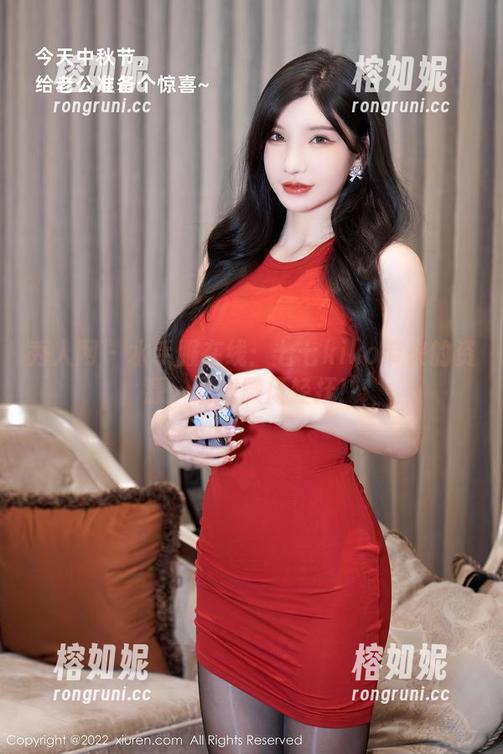 秀人网 - 水手服在线：七七kiko带来的资源，犹如微风轻抚！