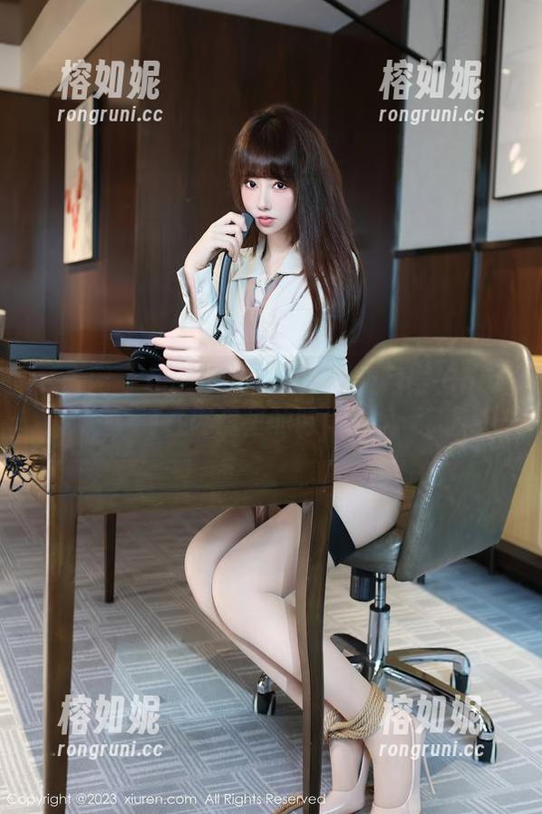 秀人网 - 和服不只是衣服：绯月樱-Chery在网盘里的时尚合集