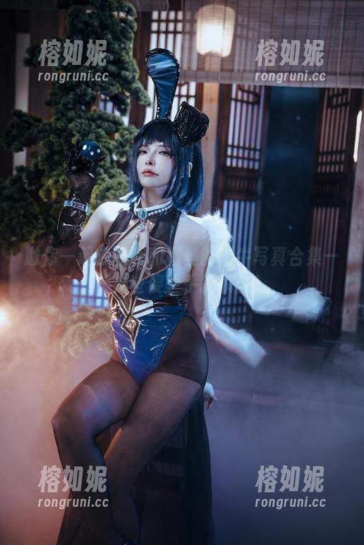邀你一起去看秋和柯基的奶牛写真合集——那些傻乎乎的瞬间！