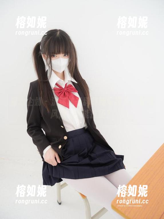 紧急企划 - 沉迷林书辞最新写真集：女神风范，谁能抗拒？