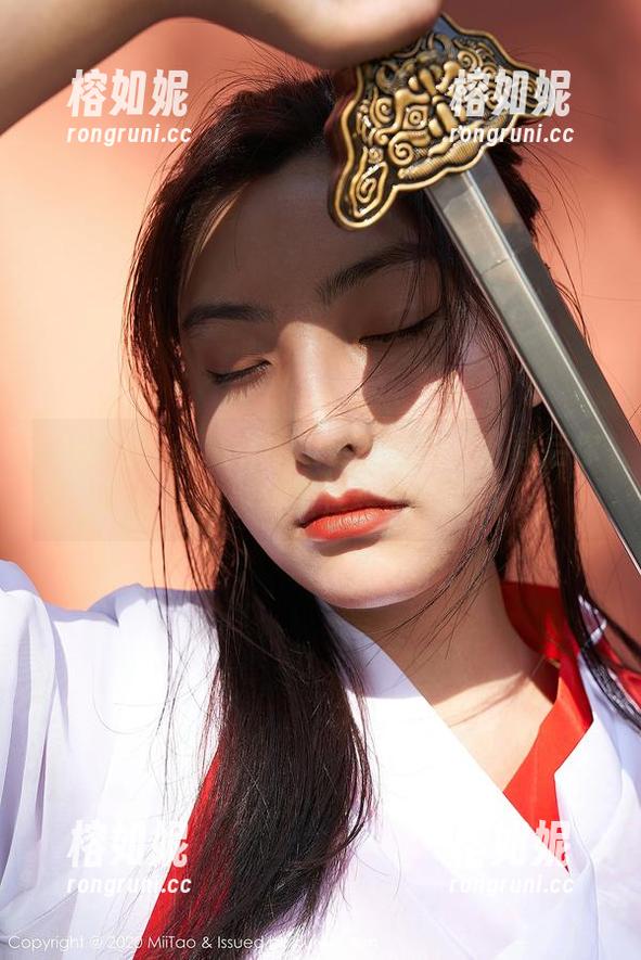 蜜桃社 - 小魔女lily长腿图库，下载后你也能拥有魔法腿！