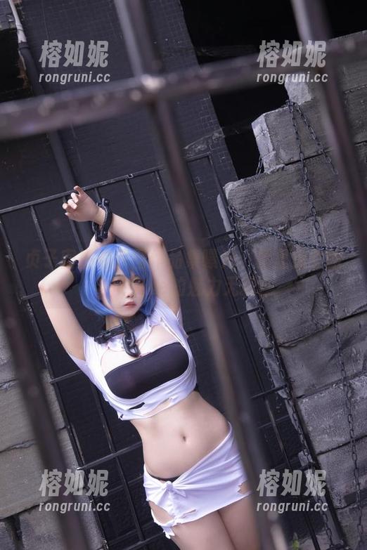 贞子蜜桃的原图作品集曝光：梅里兔女郎与Nikke的魅力无限！