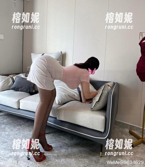 微密圈 - 迷人的五姨太的肉丝写真集：原图里藏着无法言喻的诱惑！