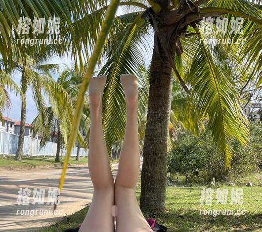 微密圈 - 无圣光的浴缸物语：迷人的五姨太的写真创作之旅